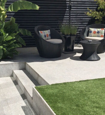 Silver Grey Granite Paving 600x600