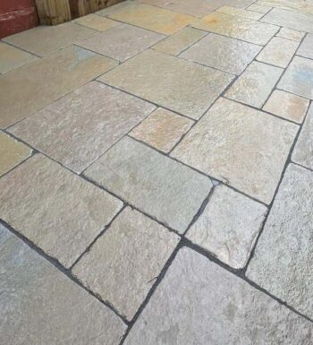 Yellow Tumbled Limestone Paving